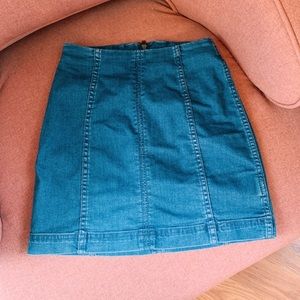 Modern femme denim mini!